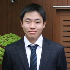 小田　隼輔