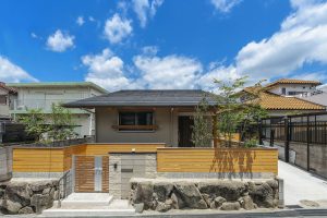 つかず離れず、個を重視した二世帯住宅