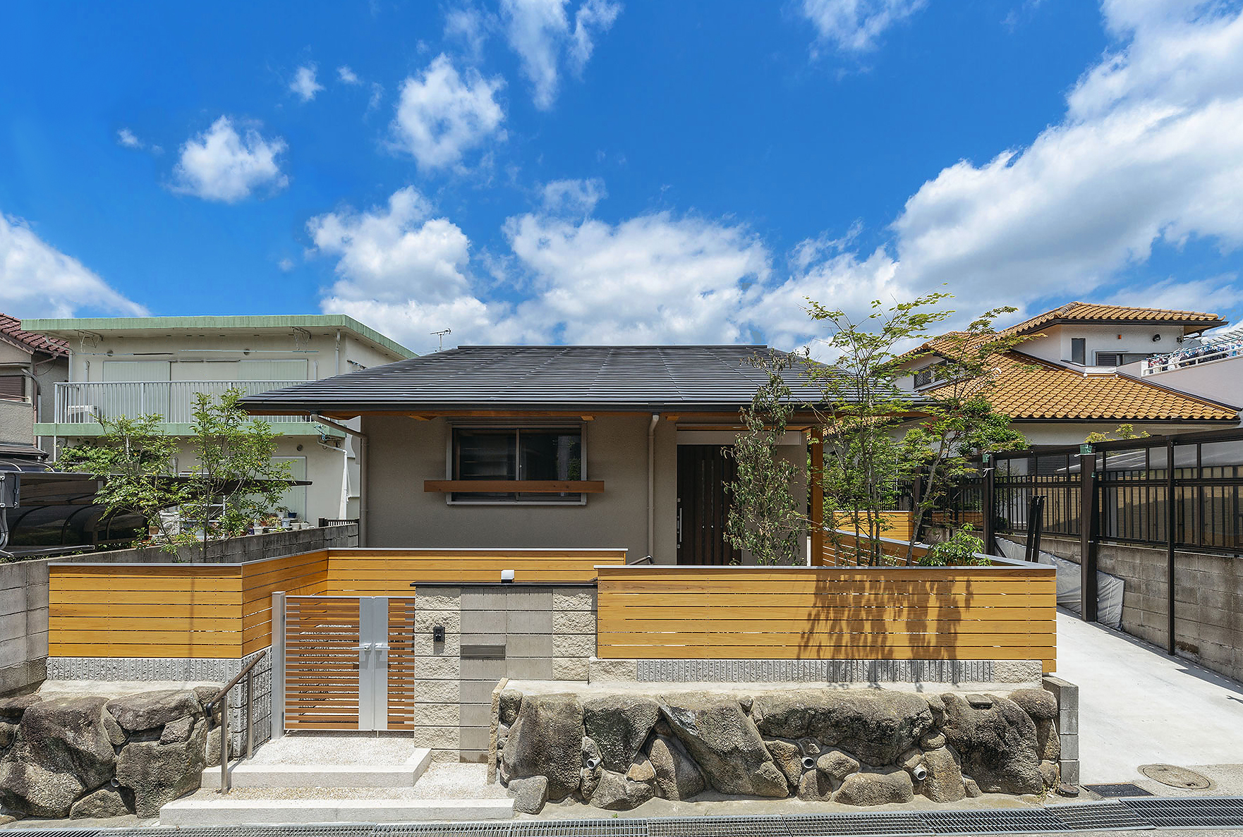 つかず離れず、個を重視した二世帯住宅