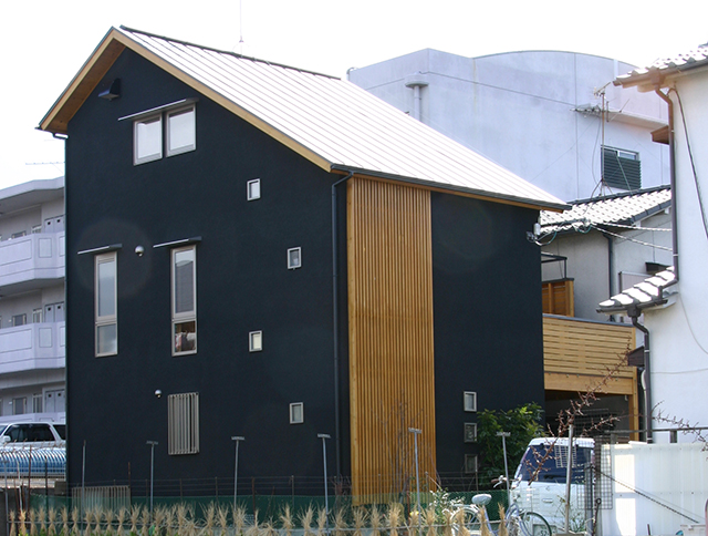 木の家 3階建ての暮らし